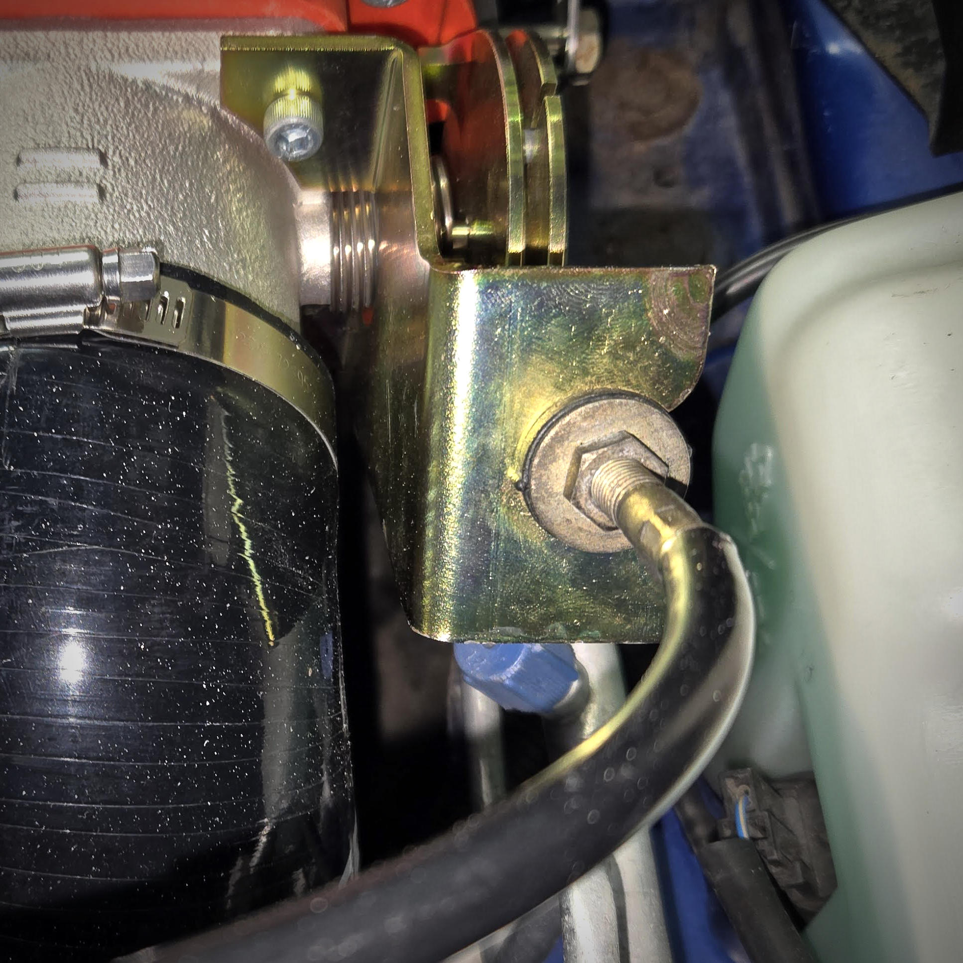 Throttle Cable Bracket Upgrade Kit