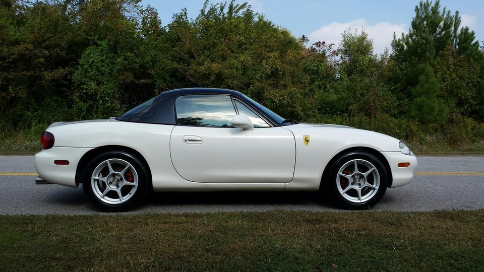 Profile view of Jason's white 1999 Miata