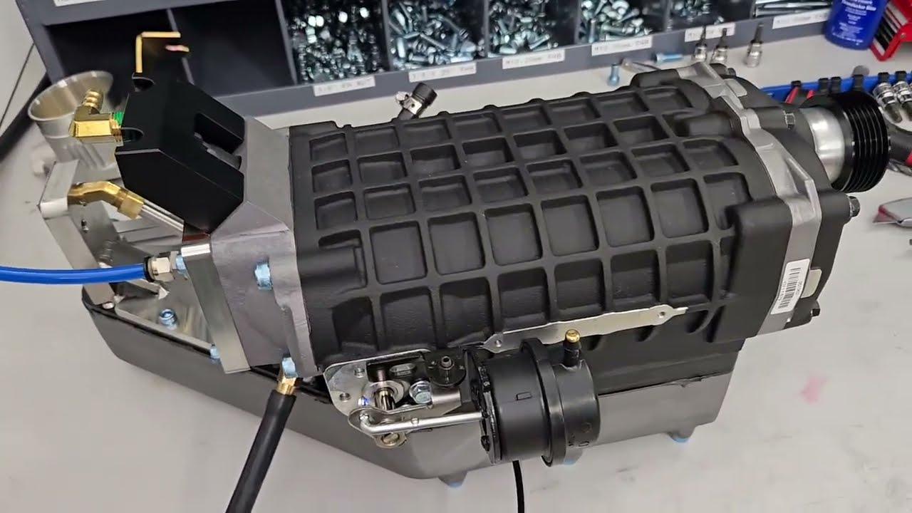 Vacuum-leak testing an FFS TVS900 supercharger assembly